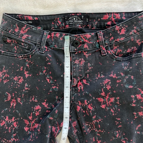 Lucky Brand Lolita Capri Black & Red Printed Denim Jeans Size 4 | 27 - Picture 8 of 8